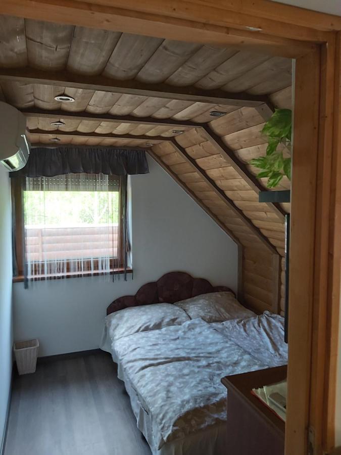 Kovácsszénája Vendégház Kovacsszenaja Exterior foto