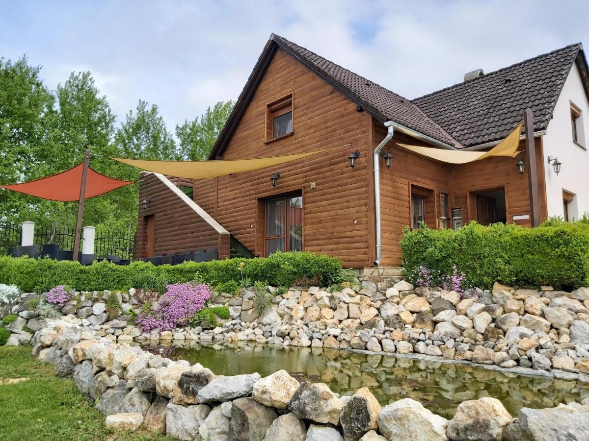 Kovácsszénája Vendégház Kovacsszenaja Exterior foto
